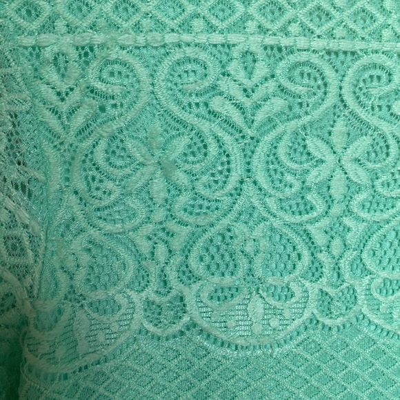 JM Collection Petite Size Petite Small Mint Green Top with Rhinestones - Picture 8 of 17